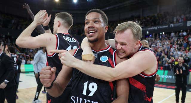 ¡Épico Surne Bilbao! Jugará la final tras remontar 19 puntos en los 5 últimos minutos