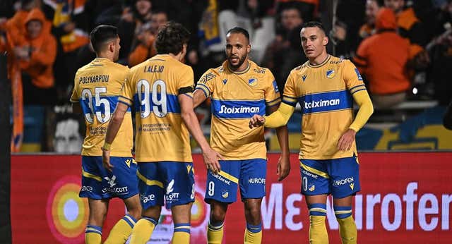 La pesadilla de Iván Alejo, Tejera y Quintillà en Chipre: a la huelga por impagos en un Apoel que también debe dinero a Manolo Jiménez