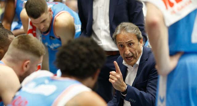 Luis Casimiro seguirá al frente del Río Breogán hasta 2026