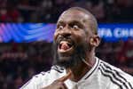 Alivio para el Real Madrid: la UEFA sanciona a Rüdiger y Mbappé... pero podrán jugar contra el Arsenal