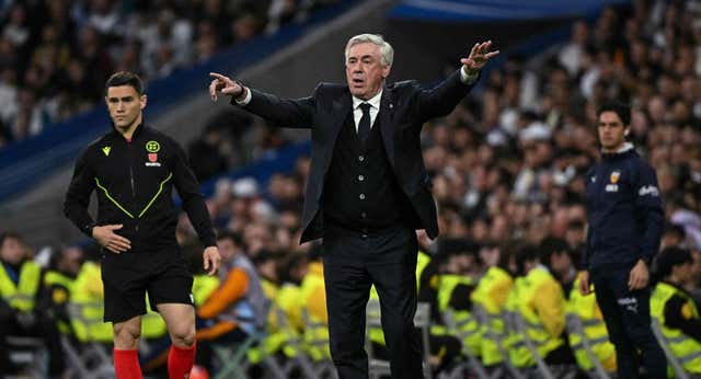 Ancelotti emite el diagnóstico sobre el naufragio y cree que el problema no es de fútbol, ni de físico, ni de actitud: «Hay que pelear hasta el final»