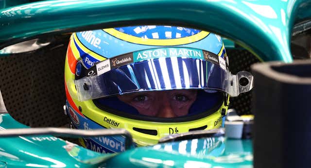 Fernando Alonso ya mete presión a su equipo: «No somos rápidos ni para estar en el top 18»