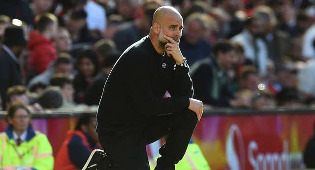 El City aumenta sus problemas en un pobre derbi de Mánchester