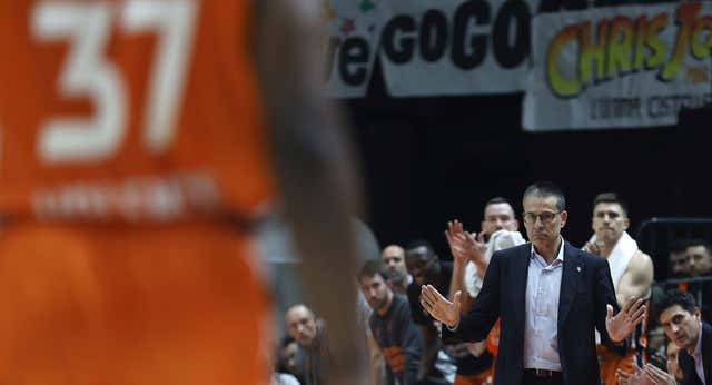 La incógnita del Valencia Basket tras dos reveses seguidos que debe resolver Pedro Martínez: “La dinámica es bastante autodestructiva…”