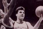 Ángel Sanz, el español que jugó en Houston, descartó volver al Madrid y creó un imperio 'espartano': “Con 23 años decidí que el baloncesto ya me había todo”
