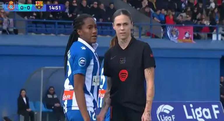Momento entre Mapi León y Daniela Caracas.