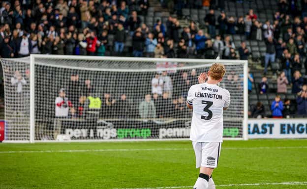 Dean Lewington es una leyenda del MK Dons. @MKDons
