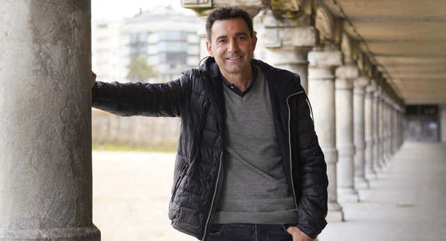 El Sporting se encomienda a Asier Garitano para evitar el descalabro