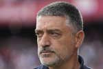 Los motivos que alejan a García Pimienta y postulan a Caparrós al banquillo del Sevilla