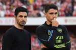 El escudero de 29 años que ha conquistado a Mikel Arteta y que encontró trabajo gracias a mensajes privados de Twitter: «Si necesitas que ponga los conos...»