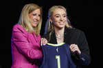 Dallas ya tiene sustituta para Doncic: Paige Bueckers, la niña que creció dos años antes y superó una lesión devastadora para ser nueva reina de la WNBA