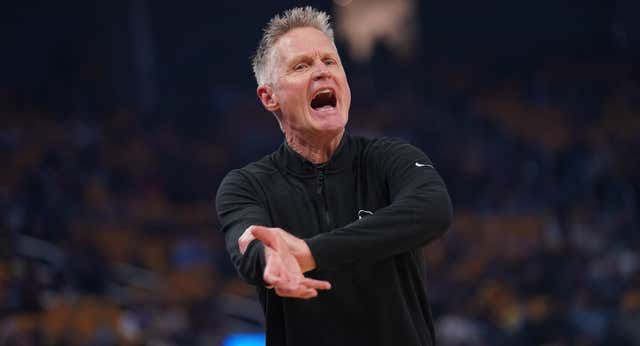 El enésimo duelo en la batalla de Steve Kerr contra Donald Trump: “Es lo más estúpido que he escuchado, pero es lo normal ahora mismo”