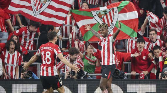 Nico Williams celebra uno de sus goles ante la Roma. /EFE
