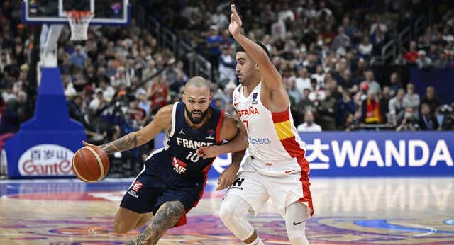 España jugará contra Francia en Badalona y París para preparar el Eurobasket 2025