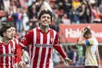 Garitano resucita al Sporting y el Mirandés se lleva un golpe de realidad con el ascenso directo