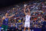 Hugo González se presenta al 'draft' de la NBA y apunta a la primera ronda