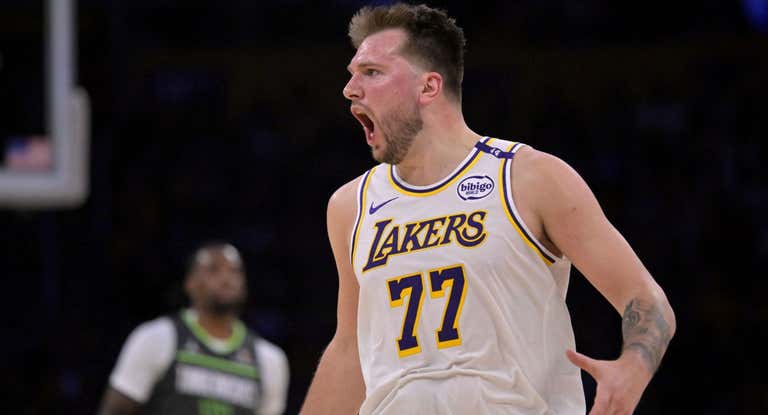 Luka Doncic en playoffs.