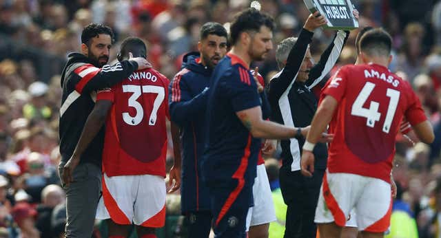 La encrucijada que deja al Manchester United entre el desastre y la semifinal contra el Athletic: «Tenemos que arriesgarnos»