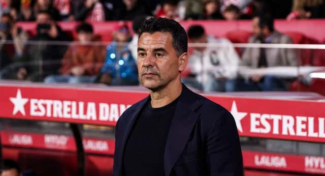 El Girona «toca fondo» y Míchel detecta que el principal problema está en su cabeza: «Nos falta alma»