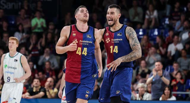 El Barça vence al Unicaja y sueña con la cuarta posición