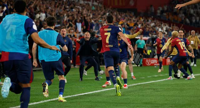 El ‘Viva la Vida’ de Coldplay que anunciaba al mejor Barça de la historia vuelve: «Flick les tiene que rebajar la euforia»