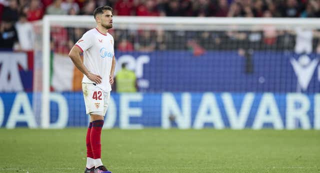 El primer ‘fichaje’ del Sevilla de Caparrós se llama García Pascual y jugó en Estados Unidos