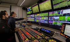 Mediapro se queda con el partido en abierto de Segunda, pero el de Primera todavía no tiene dueño