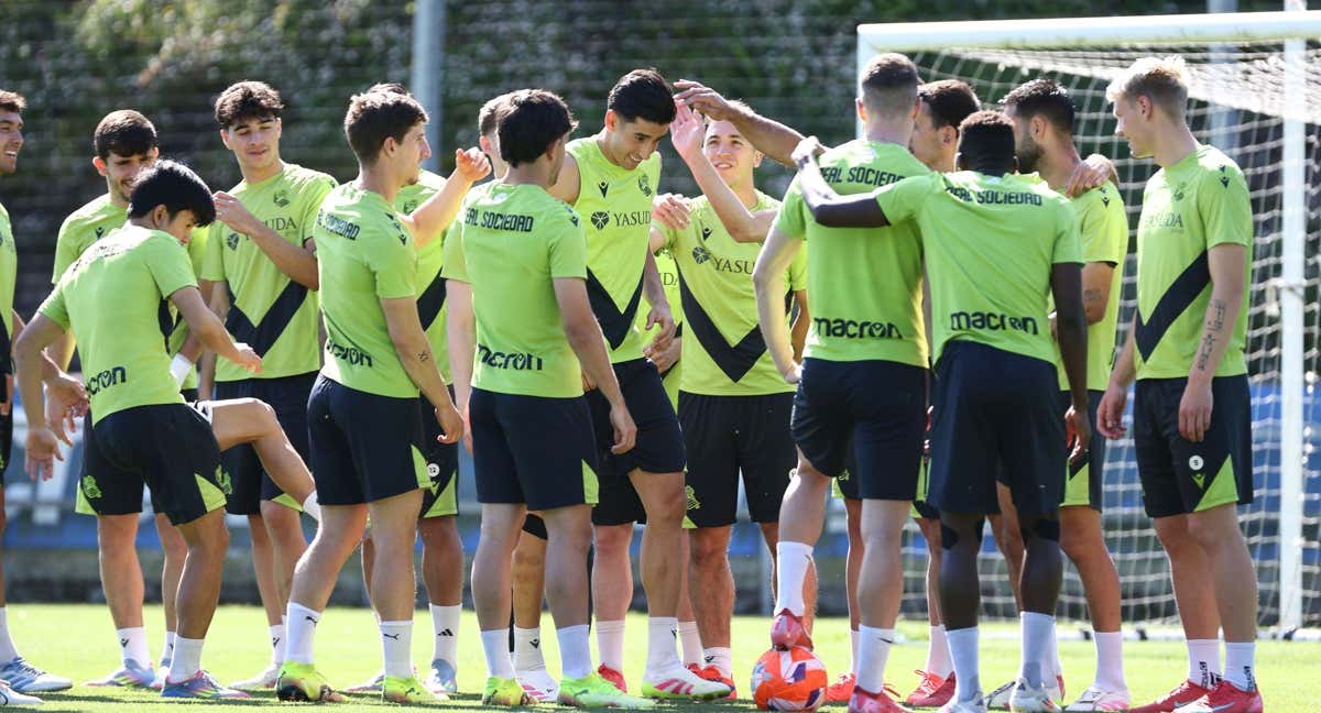 La plantilla de la Real Sociedad echará de menos a Imanol Alguacil. /RS