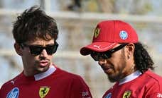 Ferrari 'arde' con el primer enganchón entre Lewis Hamilton y Charles Leclerc: «No sé qué me permiten decir»