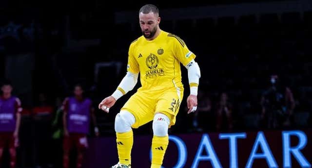 Semey quiere pagar la cláusula de Dennis, sin que debute con Palma