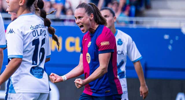 El Barça no le dio ni media oportunidad al Dépor y ya piensa en su sexta liga seguida