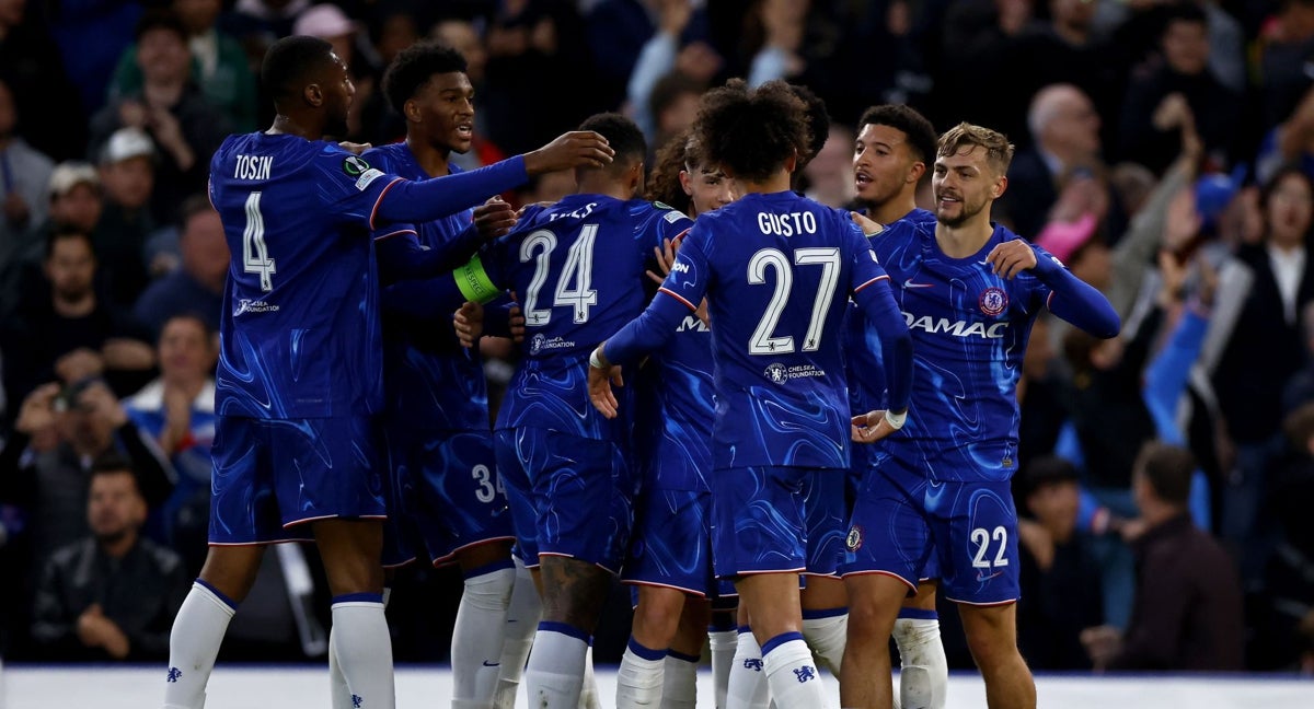 El Chelsea celebra el gol del triunfo ante el Djugarden.