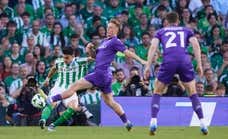 Fiorentina 2 (1) - Betis 2 (2): resumen, goles y resultado de la Conference League