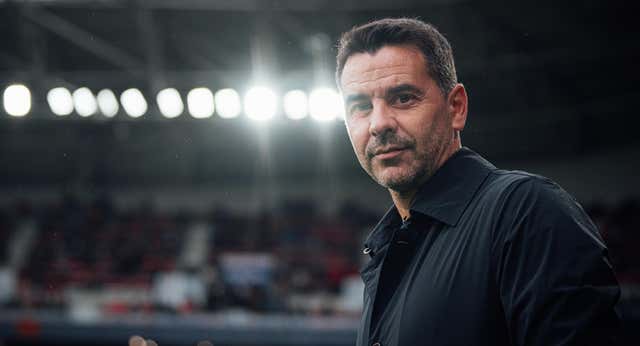 Al Girona le crecen los enanos: Míchel, hospitalizado de urgencia, no estará en el crucial duelo ante el Villarreal