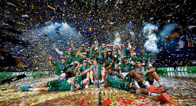 Un póker de títulos que reafirma la decisión del Unicaja sobre el baloncesto europeo… y abre la puerta a otros equipos: “La Euroliga no es rentable para nadie”