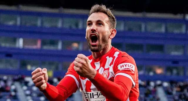 Hasta la afición del Valladolid coreó el nombre de Christian Stuani… para el que piden una estatua: “No sé si me merezco tanto”
