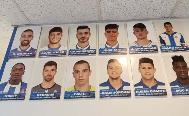 Retratos de algunos de los futbolistas que pasaron por la residencia.  RELEVO