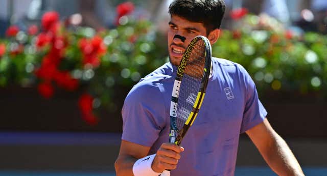 Carlos Alcaraz ‘caza’ a Edberg en su centenario camino de la final de Roma