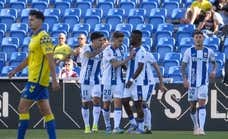 El jornadón unificado deja viva la lucha por Europa League, Conference y permanencia