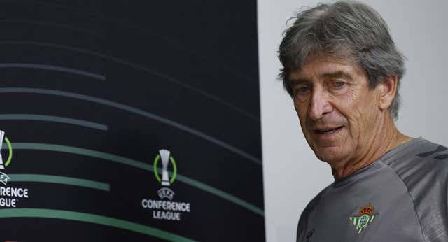 Pellegrini apunta a la batalla de estilos en Breslavia: “El mejor fútbol se juega en España”