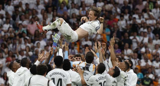 El último discurso de Luka Modric duró dos minutos y 35 segundos y rompió el corazón a Florentino Pérez: «No llores porque se terminó, sonríe porque sucedió»