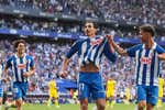 El instinto de Véliz y Pere Milla deja al Espanyol en Primera