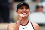 Una Paula Badosa inspirada por Rafa Nadal tumba a Osaka en una batalla épica