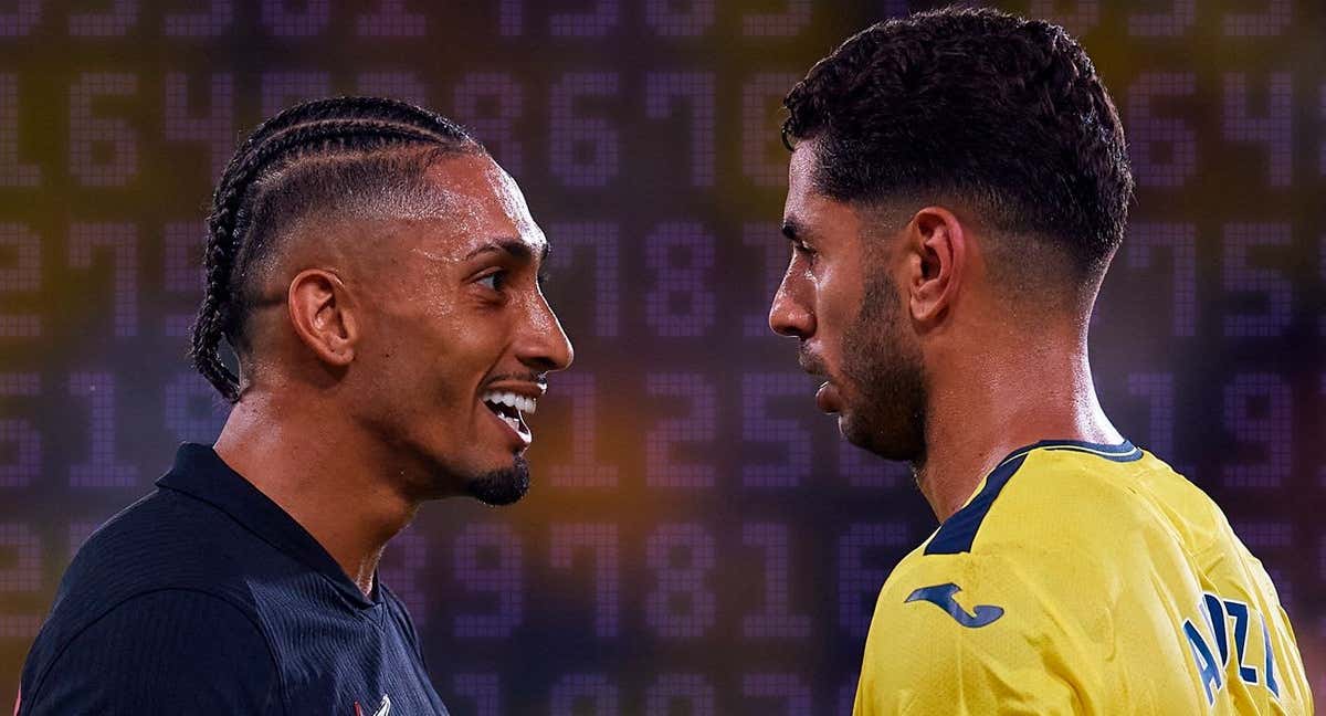 Raphinha y Ayoze en el Villarreal - Barcelona de esta temporada de LaLiga./DAVID ALIAGA/NUR PHOTO/NURPHOTO VIA AFP