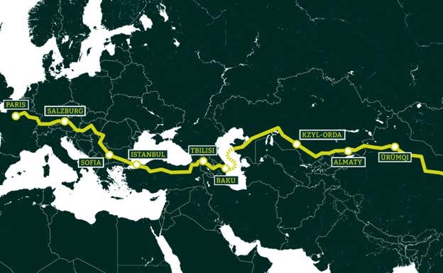 La ruta de su aventura arrancó desde la Gran Muralla China. RELEVO
