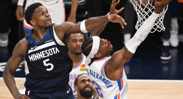 Shai Gilgeous-Alexander exhibe sus poderes de MVP, roza el triple-doble y seca a las estrellas rivales para poner a los Thunder al filo de su primera final en 13 años