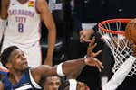 Shai Gilgeous-Alexander exhibe sus poderes de MVP, roza el triple-doble y seca a las estrellas rivales para poner a los Thunder al filo de su primera final en 13 años